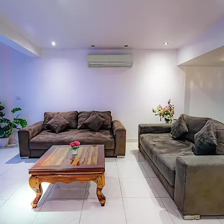 Soi 15 Thappraya Pool Villa- 5km To Jomtien *