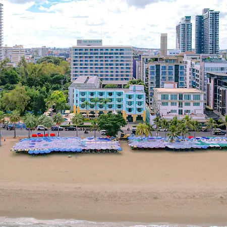 Wave โรงแรม Pattaya