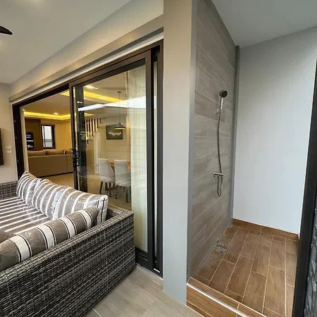 3 Bedroom Midtown Villa Pattaya