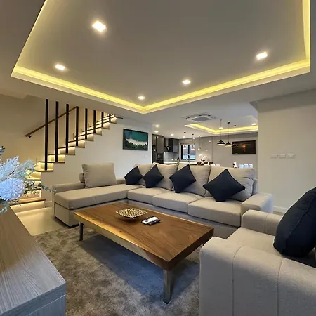 3 Bedroom Midtown