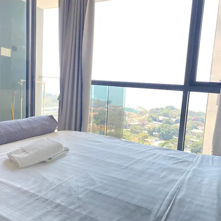 อพาร์ทเม้น The Andromeda Seaview Pattaya