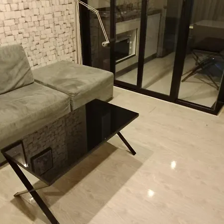 芭提雅市中心the Base 高端公寓酒店 Apartment Pattaya