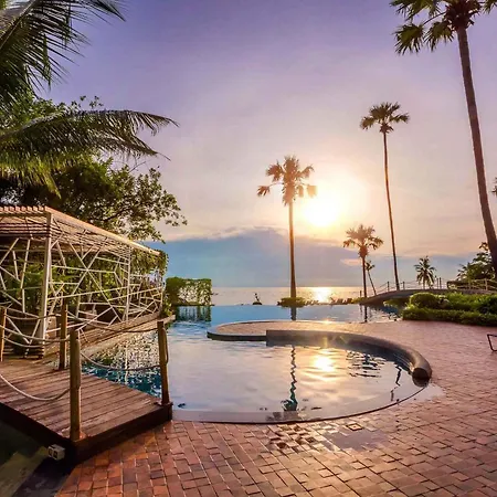 Seaview - The Palm Wongamat - Beachfront 19 Floor Pattaya