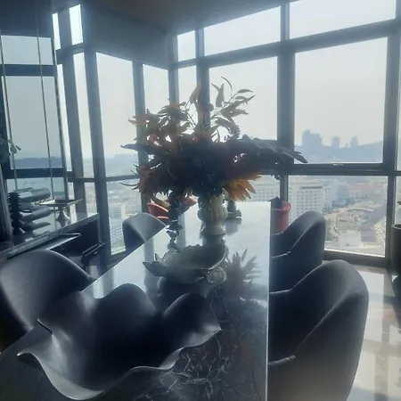 The Edge By Tpc Apartment *