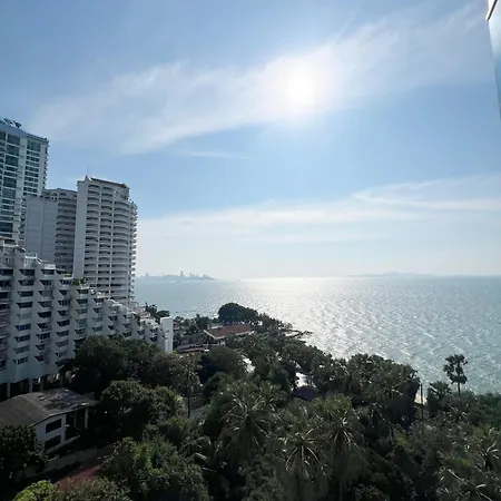 The Palm Wongamat - 2br Luxury Beachfront - Ocean View