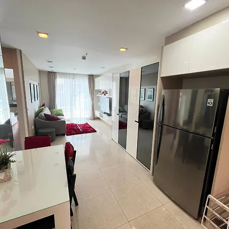 อพาร์ทเม้น The Palm Wongamat - 2br Luxury Beachfront - Ocean View