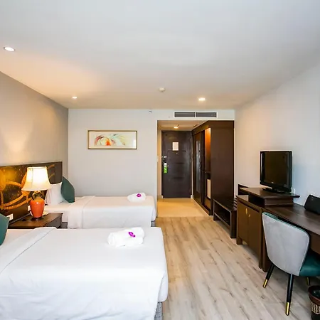 โรงแรม Empress Pattaya