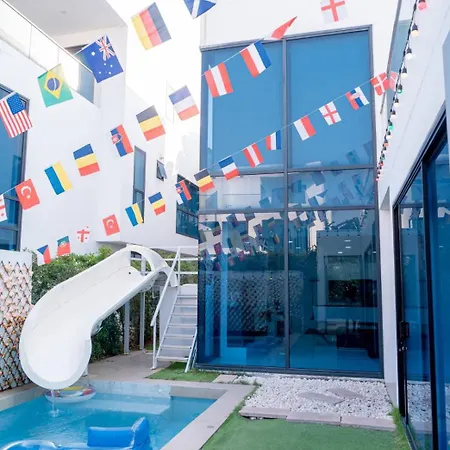 วันหยุดที่บ้าน Baruen Poolvilla