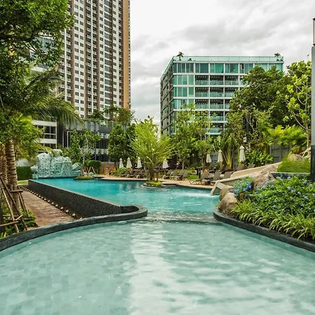 อพาร์ทเม้น Unixx High Floor View Pattaya