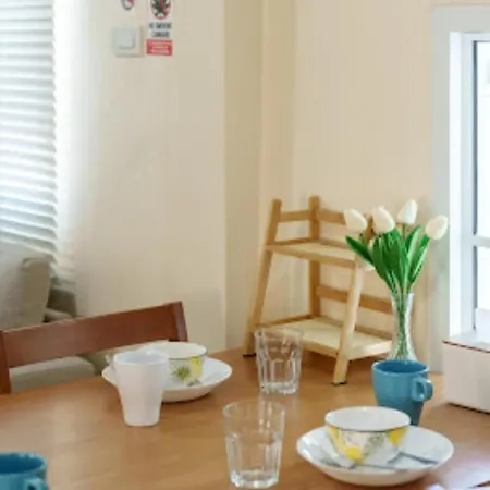Villa Fullhouse2bedroom Near Bus Station North *