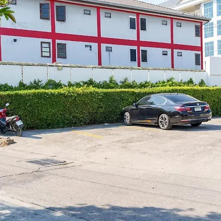 Fullhouse2bedroom Near Bus Station North Villa