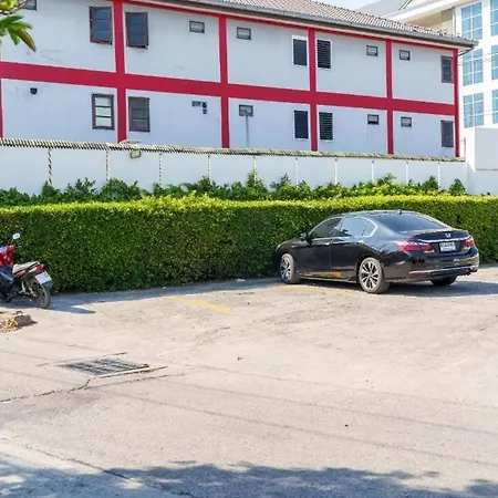 Fullhouse2bedroom Near Bus Station North Villa *