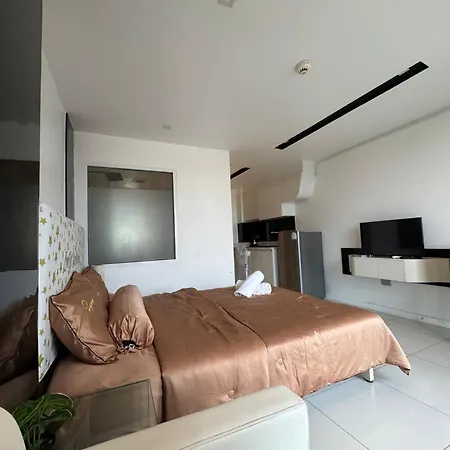 Center * Pattaya