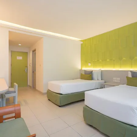 รีสอร์ท The Park 4*