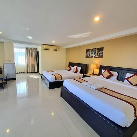 โรงแรม The Grand Day Night Pattaya