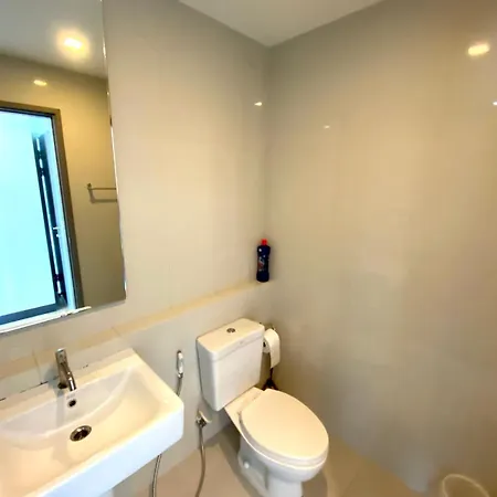 The Base - Spacious, 2 Bedroom, 2 Bathroom, Penthouse - Centre - 595 Pattaya