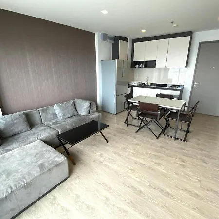 The Base - Spacious, 2 Bedroom, 2 Bathroom, Penthouse - Centre - 595 อพาร์ทเม้น