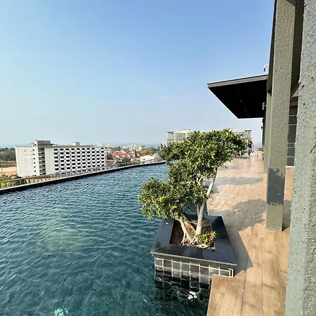 The Prim Grand Wongamat N103 - Spacious Near The Sea Apartment *