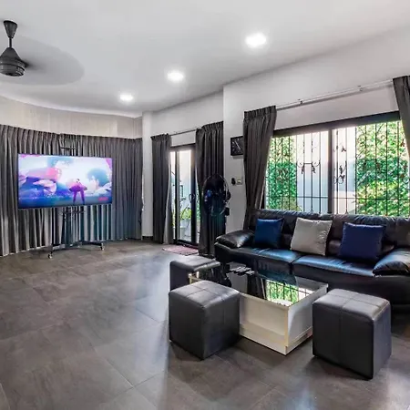 Luxury Thai Style Pool In Downtown Pattaya, Close To Walking Street Villa *
