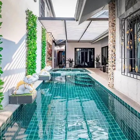 Villa Luxury Thai Style Pool In Downtown Pattaya, Close To Walking Street