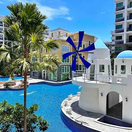 Lovely Pool View Arcadia 1 Bedroom Pattaya
