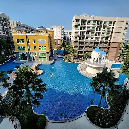 Apartment Lovely Pool View Arcadia 1 Bedroom *