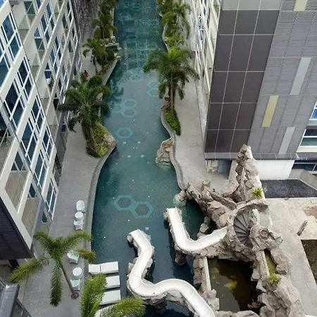 Apartment 2 Bedrooms Near *