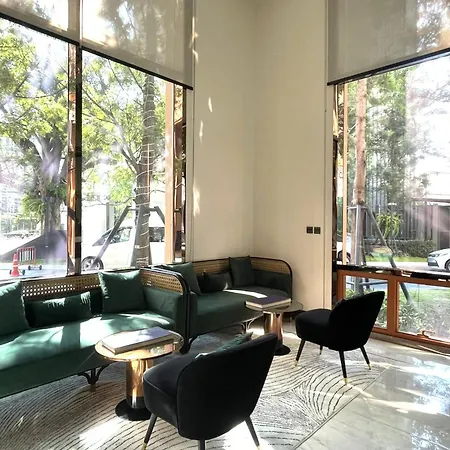 Apartment Once Modern *