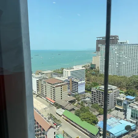 อพาร์ทเม้น Edge Pattaya
