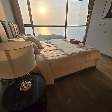 Luxury 80sqm Beachfront 2 Bedroom With Views Apartment Pattaya