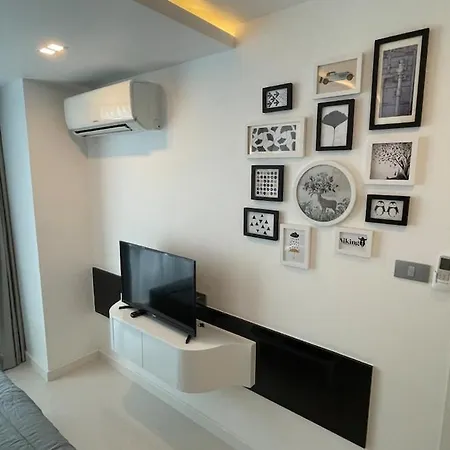 อพาร์ทเม้น Stylish - Ultra-fast Fiber Internet, Pool, Sauna, Gym, Smart Tv, Guest Friendly Pattaya