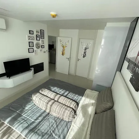 อพาร์ทเม้น Stylish - Ultra-fast Fiber Internet, Pool, Sauna, Gym, Smart Tv, Guest Friendly *