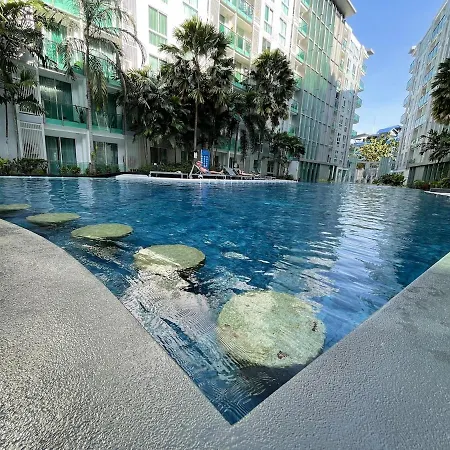 อพาร์ทเม้น Stylish - Ultra-fast Fiber Internet, Pool, Sauna, Gym, Smart Tv, Guest Friendly