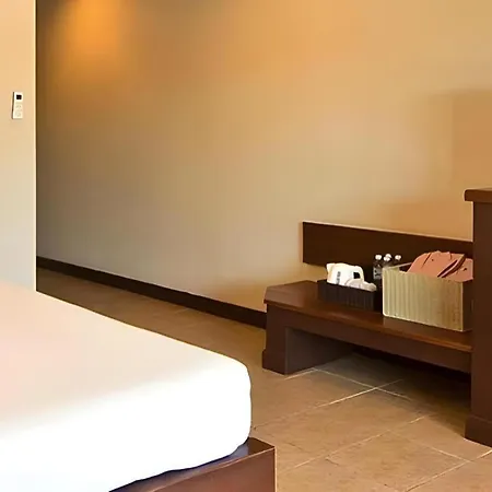 Rose Bay รีสอร์ท
