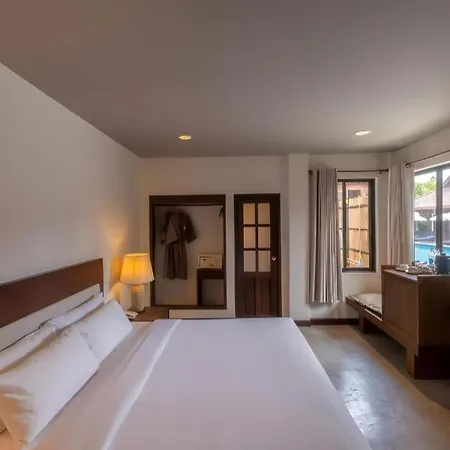 Rose Bay 3* Pattaya