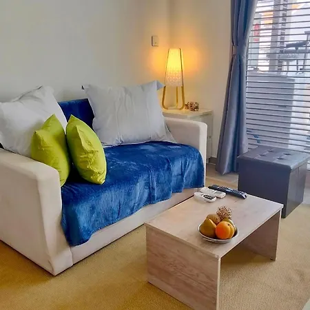อพาร์ทเม้น The Guestrooms *