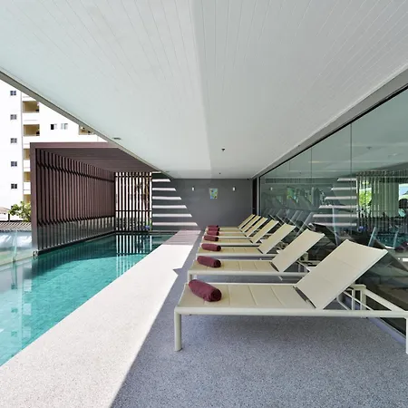 Aster And By At Mind โรงแรม Pattaya