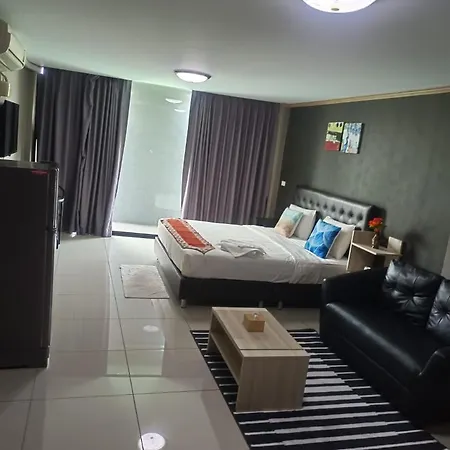 Apsara Aparthotel 3*