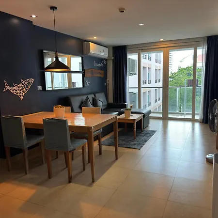 Centara Avenue 2br Smart Tv Wifi Apartment