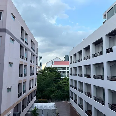 Centara Avenue 2br Smart Tv Wifi Pattaya