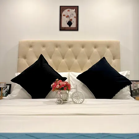 Apartment Arcadia Center Near Walking Street And