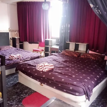 บ้านพัก Ben & Lek 3*