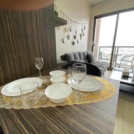 Unix Near Walking Street Sea View Apartment Pattaya