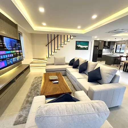 Zensiri Brand New Luxury Pool * Pattaya
