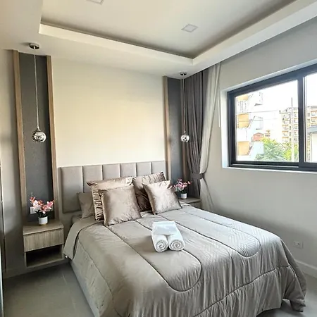 Zensiri Brand New Luxury Pool Villa