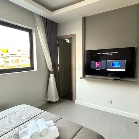 Zensiri Brand New Luxury Pool Villa