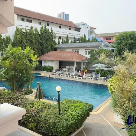 Diana Estate Apartment