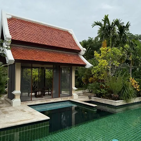 Luxury Luxury Seven Stars วิลล่า *