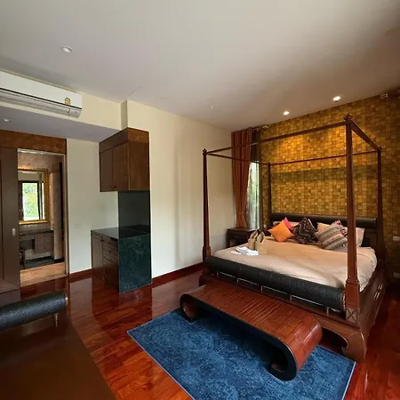 Luxury Luxury Seven Stars