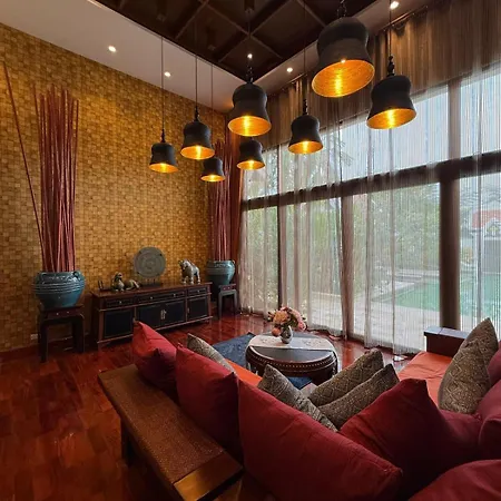 Luxury Luxury Seven Stars วิลล่า *
